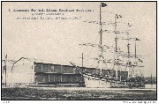 Le Voilier ''Cap Horn'' amarré au Bassin Est devant le hangar numéro 2
