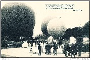 Grande Fête aérostatique du 3 Aout 1905. Le lancement des petits ballons