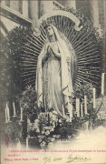 Oostakker-lez-Gand. Statue couronnée dans l'Eglise Notre-Dame de Lourdes