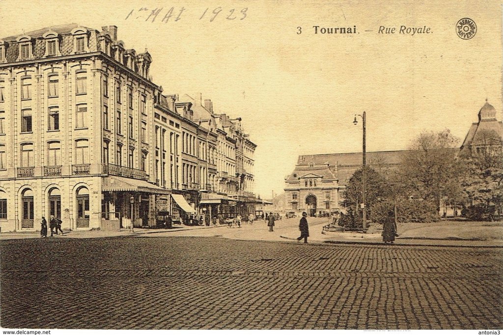 Tournai. Rue Royale