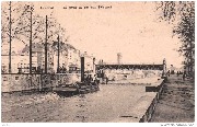 Tournai. Le pont de fer sur l'Escaut