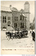 Vieux Liège (Exposition 1905). Place aux Chevaux et Tour de la Maison Wiertz à Dinant