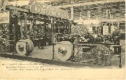 (Naxos) Exposition Universelle de Liége 1905. A gauche :Machine automatique pour affuter les mèches américaines.