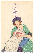 Femme en robe verte portant un enfant en robe de dentelle