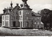 Château de Libois-Evelette Vu du bois 