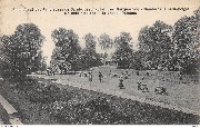 Pensionnat des religieuses de Saint Joseph de Cluny Marquain-lez-Blandain (Hainaut belge) Un coin du Parc la grande pelouse