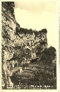 Couvin Entrée des Grottes du Trou de l'Abîme (grotte préhistorique)
