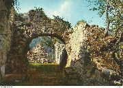 Falmignoul. Ruines du Château Thierry