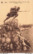 Dinant. Cimetière français sur la Citadelle et Monument "L'Assaut" Sclupteur A. Daoust